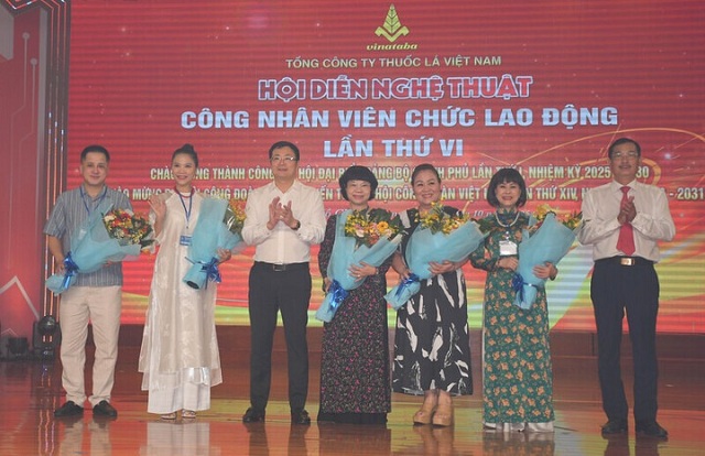 hon-400-dien-vien-tranh-tai-hoi-dien-nghe-thuat-quan-chung-vinataba