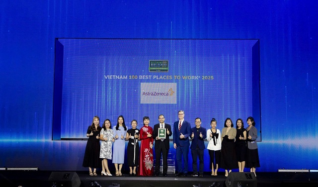 astrazeneca-viet-nam-lan-thu-7-duoc-vinh-doanh-top-100-noi-lam-viec-tot-nhat-viet-nam