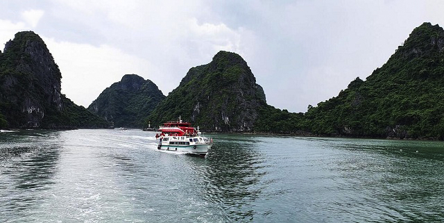 tap-chi-du-lich-noi-tieng-my-chon-vinh-bai-tu-long-la-ky-quan-o-dong-nam-a