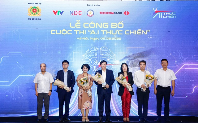 techcombank-dong-to-chuc-va-doc-quyen-tai-tro-chuong-trinh-ai-thuc-chien