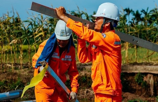 evnnpc-dam-bao-cung-cap-dien-an-toan-on-dinh-cho-ky-thi-thpt-o-27-tinh-phia-bac