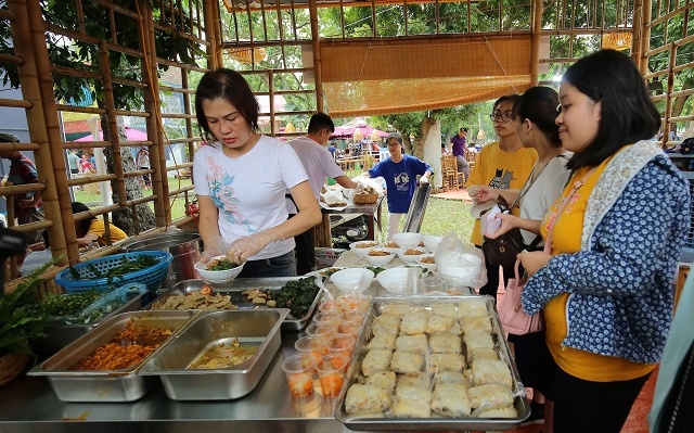 quang-ba-du-lich-thong-qua-kham-pha-am-thuc-doc-dao-dia-phuong