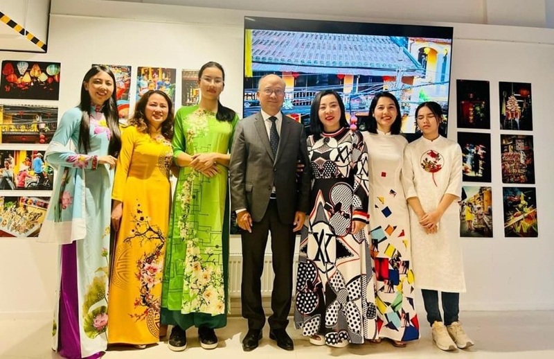 z7383396943305 ab149dc918f1475a9a98f2f03a657c3v