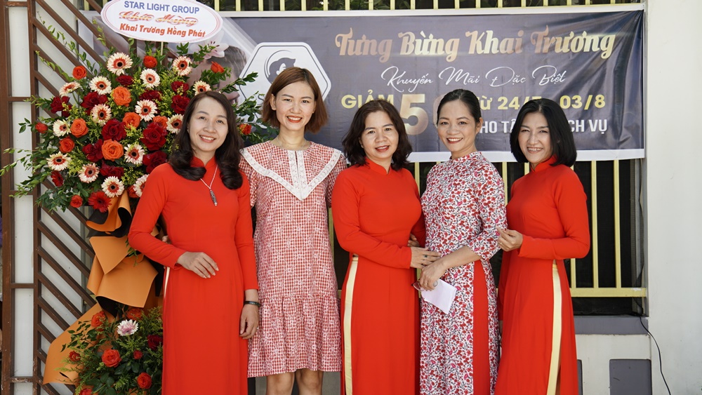 dn-nora-nguyen-thi-nga-khai-truong-van-phong-tu-van-suc-khoe-va-sac-dep-qlife-starlight-da-nang-ketnoidoanhnhan12