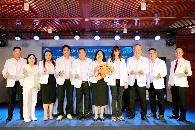 caravan-tro-ve-tuoi-tho-toi-lan-thu-10-hon-2-ty-dong-noi-tiep-hanh-trinh-nhan-ai 13