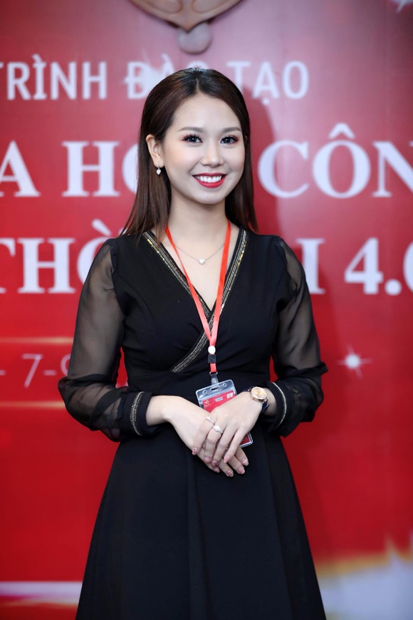 hong-nhung-dem-doanh-nhan-15