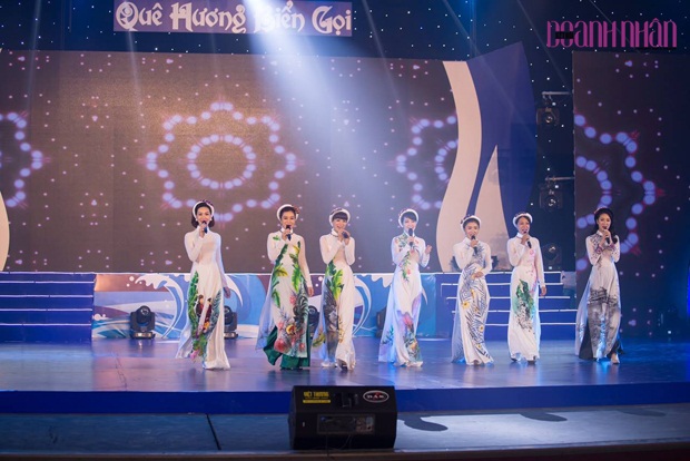 bang-chau-que-huong-bien-goi-tinhot24h