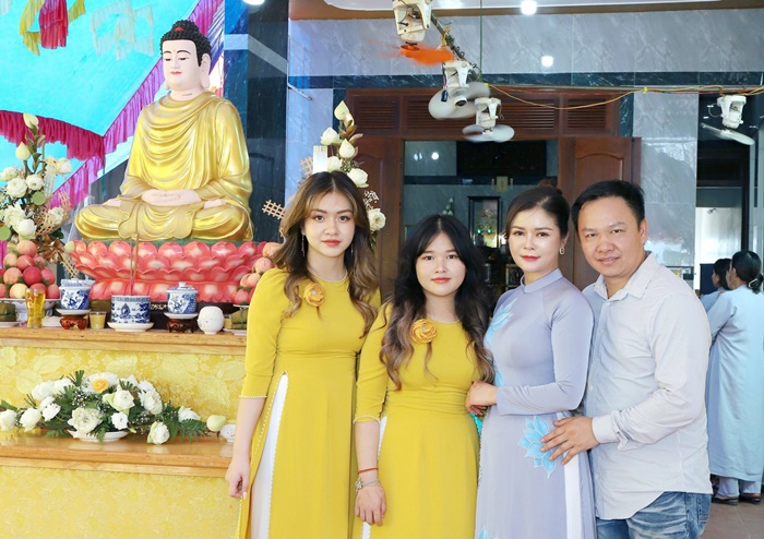 nu-doanh-nhan-jennifer-hien-la-phu-nu-hay-doc-lap-tai-chinh-va-luon-xinh-dep-celeb-11